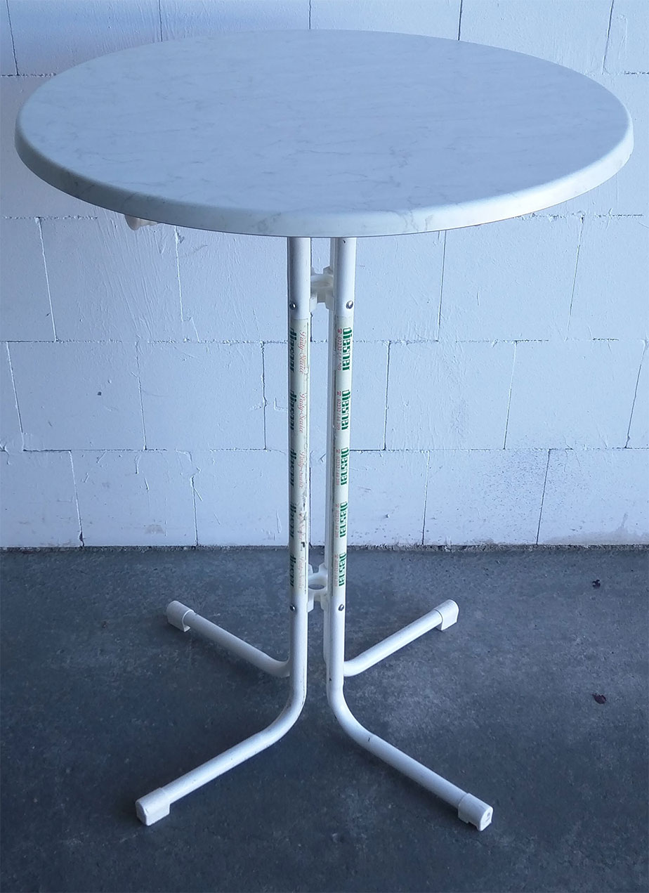 Bistro Steh Tisch weißmarmor. klappbar 80 cm.